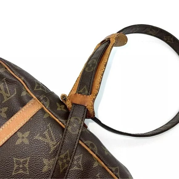Authentic LOUIS VUITTON Danube Monogram Crossbody GM Bag LV - Picture 10 of 16